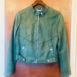 JouJou NWOT microsuede forest green jacket.Great hardware and stiching details M